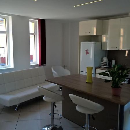 Kazinczy Apartment Keşkemet Dış mekan fotoğraf