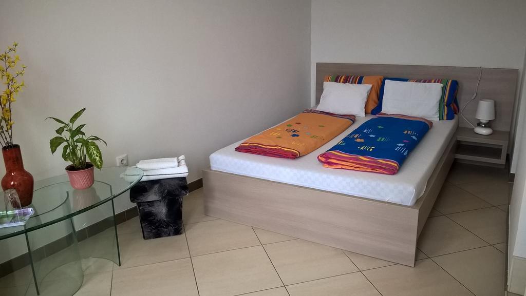 Kazinczy Apartment Keşkemet Oda fotoğraf