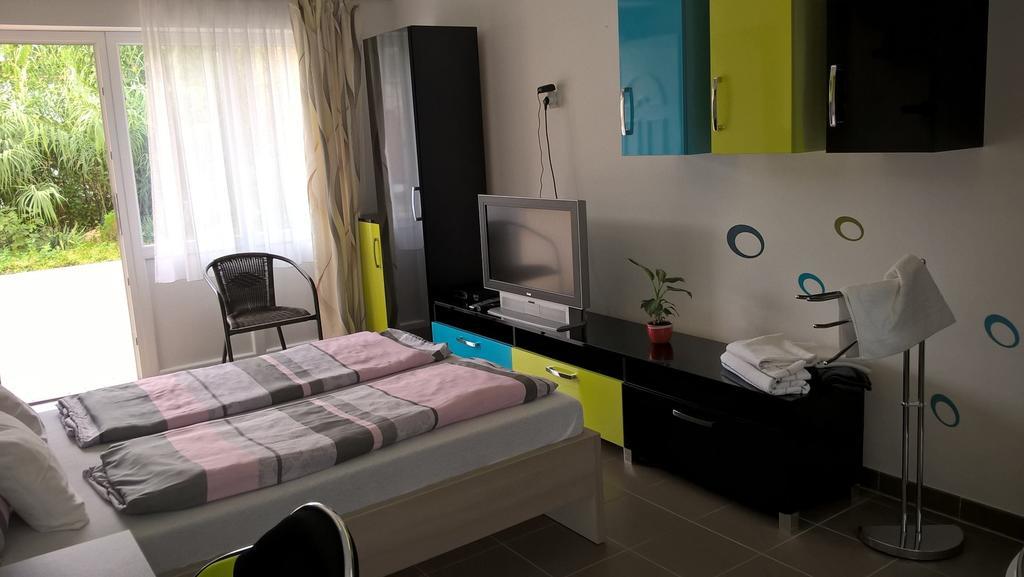 Kazinczy Apartment Keşkemet Oda fotoğraf
